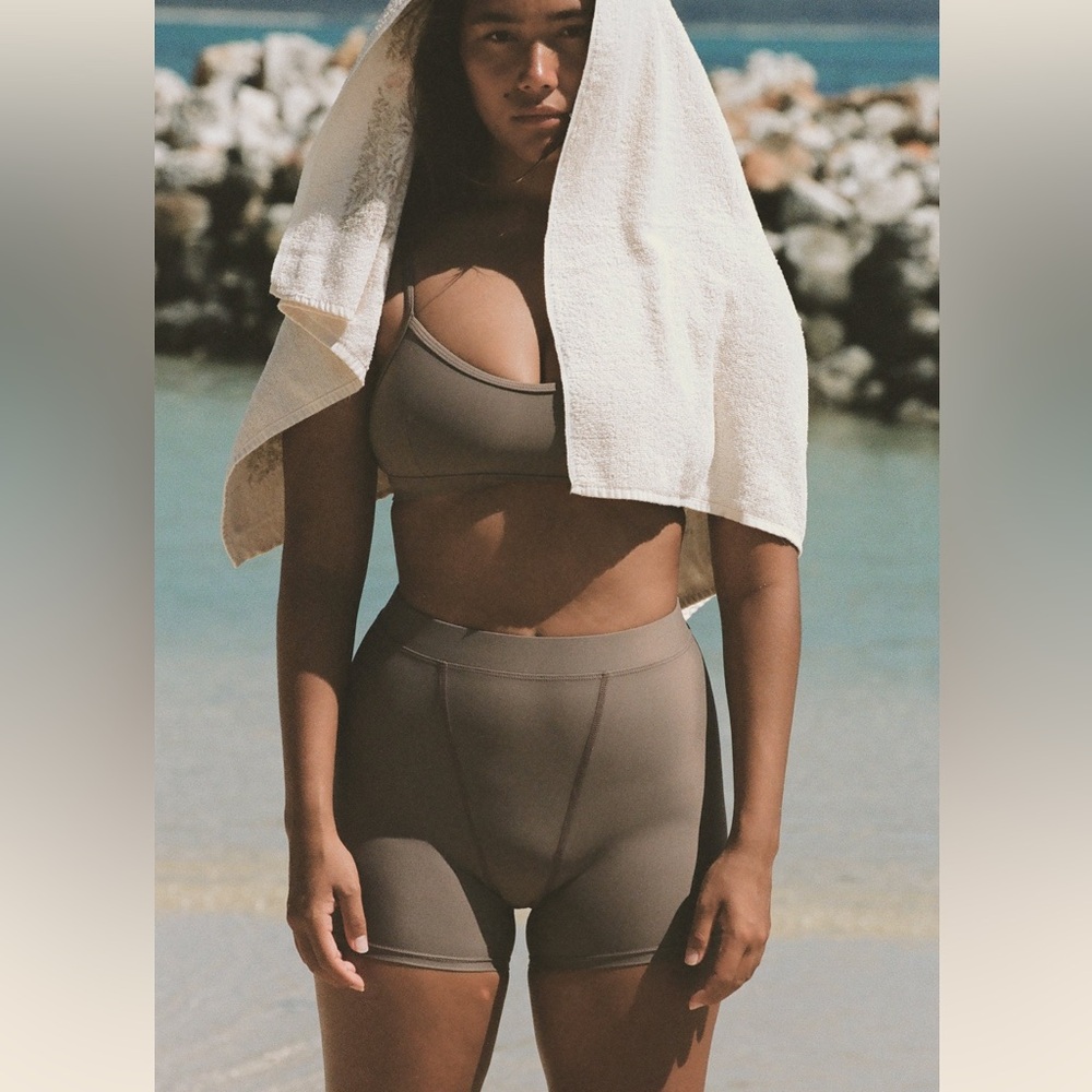 Abyss’s Shaffer Top & Bottom Set - Cocoa XS